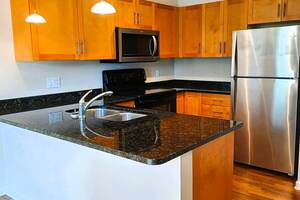 105-1510 Hillside Ave